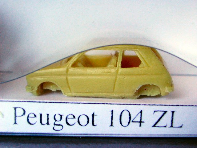 002 Peugeot 104 ZL 3 doors 
